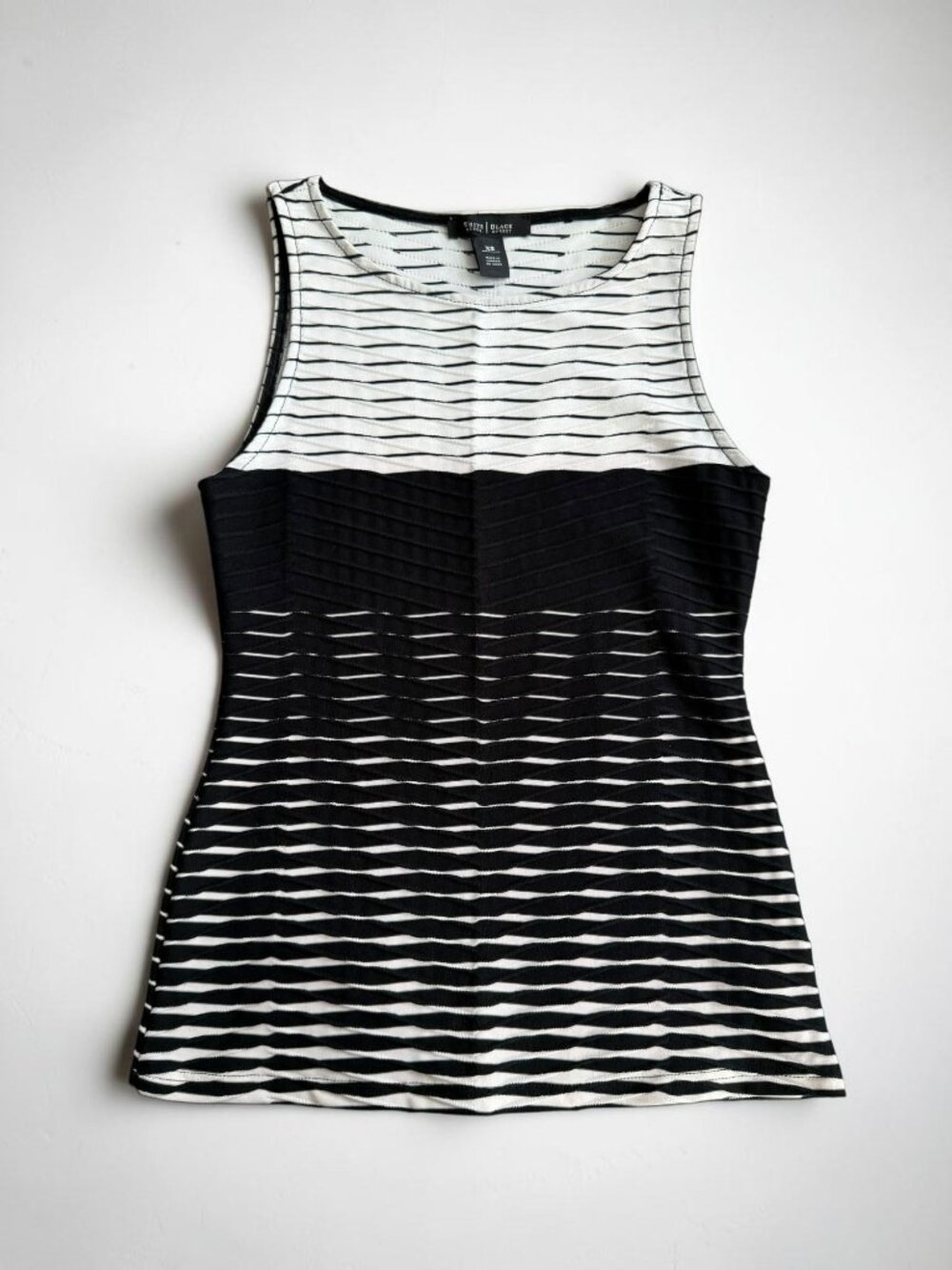 WHITE HOUSE BLACK MARKET White Black Striped Tank Top Size XS